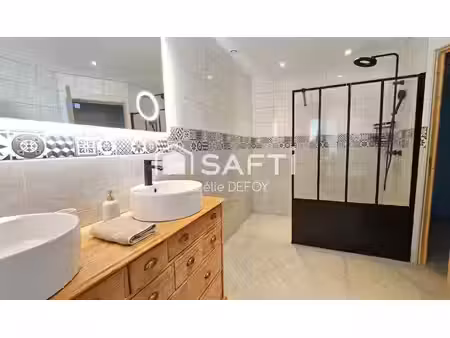 vente maison 5 pièces 193 m² à antezant-la-chapelle (17400)  294 000 €