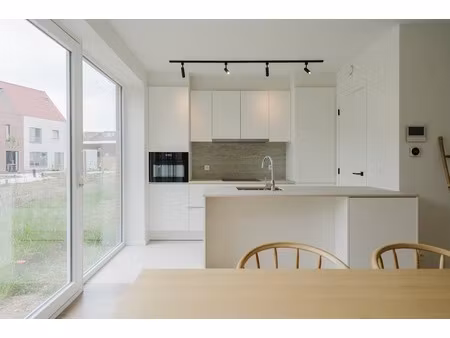 huis te koop in kortrijk met 3 slaapkamers