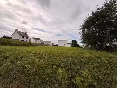 terrain à bâtir de 0 pièces principales