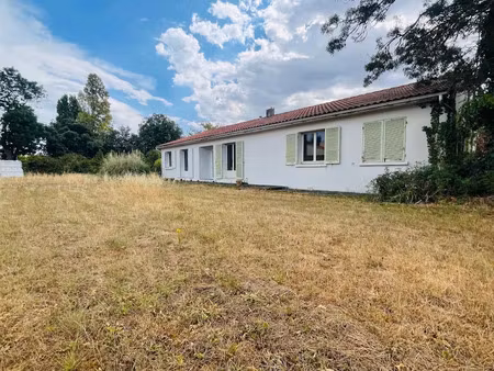 vente maison 5 pièces 157 m² à saint-xandre (17138)  316 500 €