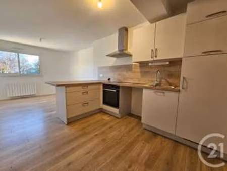 location appartement t1 meublé à vannes (56000) : à louer t1 meublé / 31m² vannes