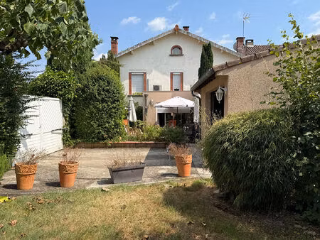 vente maison 6 pièces  236.77m²  saint