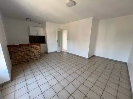 location appartement 3 pièces 49m² faremoutiers 77515