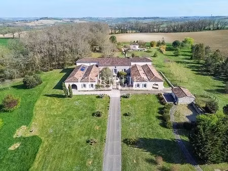 palais de 886 m² en vente nérac  nouvelle-aquitaine