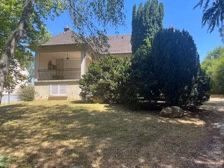 location maison 5 pièces 154m² chailly en brie 77120