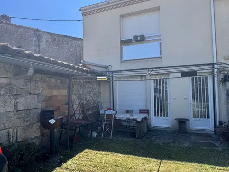 vente immeuble 80 m² cussac-fort-médoc (33460)