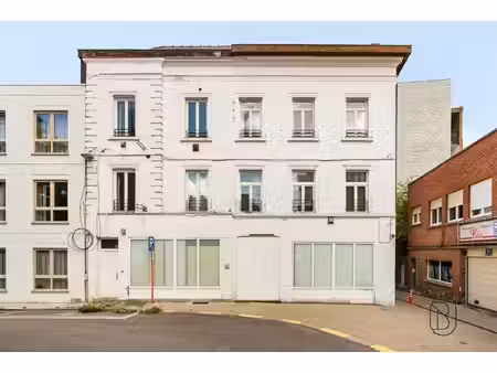 commercieel te koop in kortrijk met 6 slaapkamers