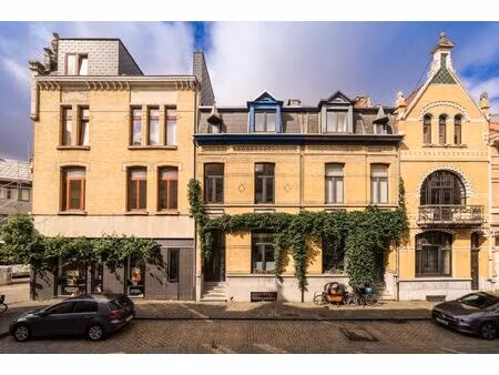 huis te koop in berchem met 2 slaapkamers