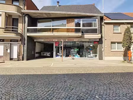 commercieel te koop in bazel met 3 slaapkamers