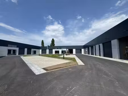 commercieel te koop in zwevezele