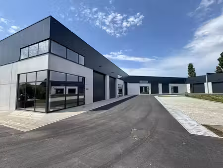 commercieel te koop in zwevezele