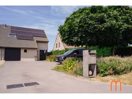 huis te koop in zevekote met 3 slaapkamers