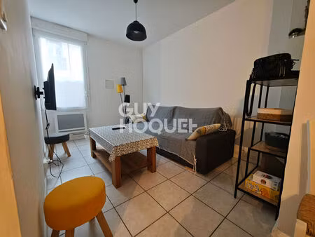 appartement sète 2 pièces 39.60 m2 bail meublé à l'année