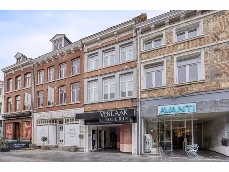 commercieel te koop in maaseik met 5 slaapkamers