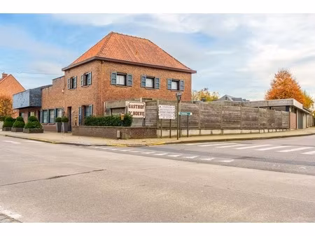 commercieel te koop in dadizele met 3 slaapkamers