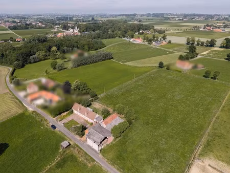 huis te koop in avelgem met 2 slaapkamers
