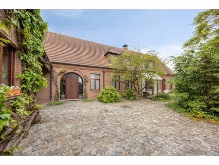 huis te koop in lebbeke met 6 slaapkamers