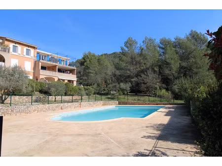 location appartement 3 pièces 60m2 belgentier (83210) - 886 € - surface privée