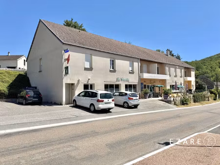 ensemble immobilier de 796 m2