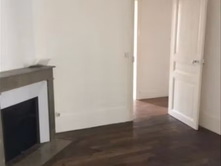 location appartement 3 pièces 44.18 m² à pantin (93500)  930 €