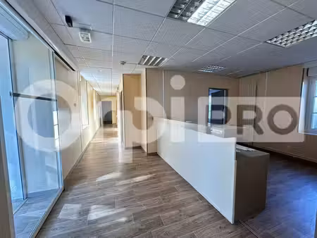vente bureaux 138 m²