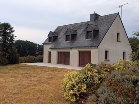 plouay en campagne belle maison de 6 pièces 150m² environ habitable sur parcelle de 2938m²