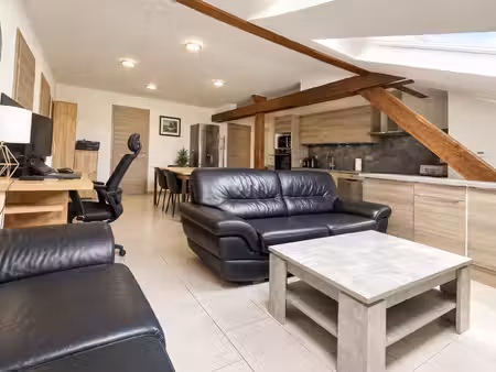appartement f3 montreux-vieux 2 chambres petite copropriété parking