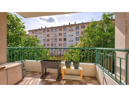 grand t5 familial 135 m² avec balcons  double garage et cave – tassin-la-demi-lune
