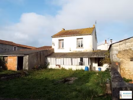 ensemble immobilier l'ile d'elle 130m² habitables 300m² aména