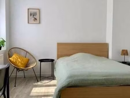 location appartement t1 meublé à arras (62000) : à louer t1 meublé / 22m² arras