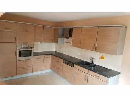 appartement 2 ch + parking interieur à 5 minutes de la gare