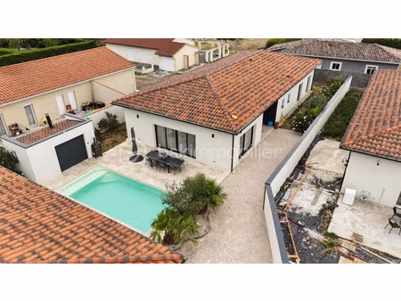 villa de luxe à vendre à noé