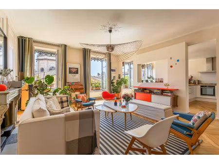 appartement de luxe à vendre dans le quartier cordeliers-célestins-bourse