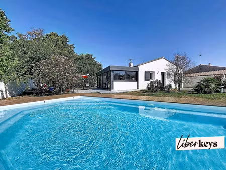 maison de luxe à vendre à l'île-d'olonne