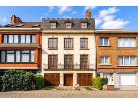 quartier chant d'oiseau - superbe maison à rénover