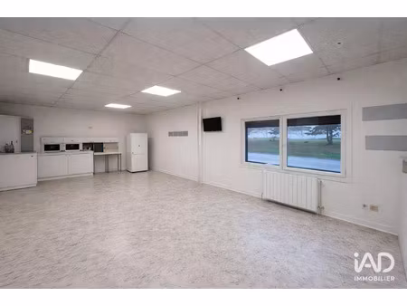 vente commerce 1800 m² cambrai (59400)