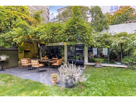 maison de luxe à vendre dans le quartier saint lambert