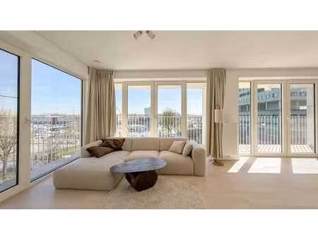 appartement lumineux au port de plaisance du kempisch dok