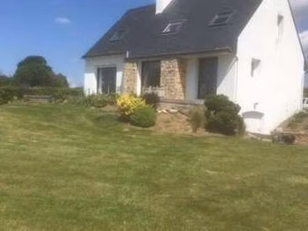 location maison à saint-yvi (29140) : à louer / 125m² saint-yvi