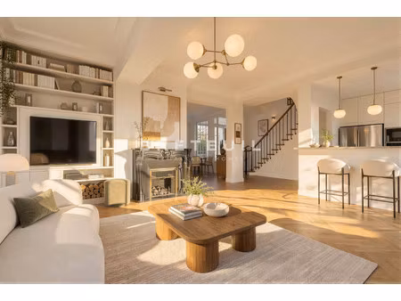 maison de luxe à vendre dans le quartier ile de la jatte-parc d'orléans