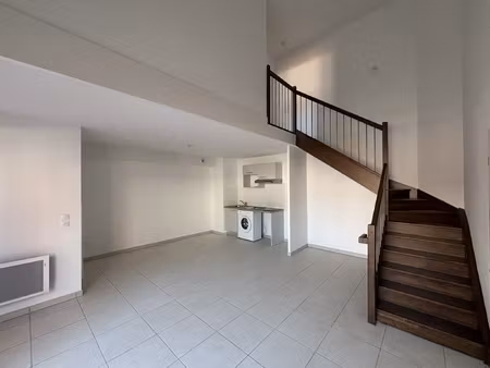 a louer t3 duplex castelginest