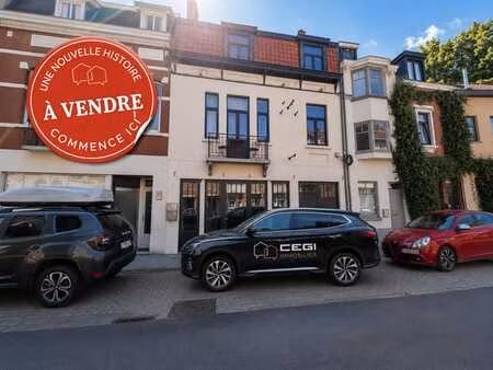 très bel appartement 2ch avec balcon - petite copropriété