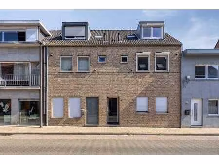 appartement duplex de 2 chambres à vendre à berendrecht !