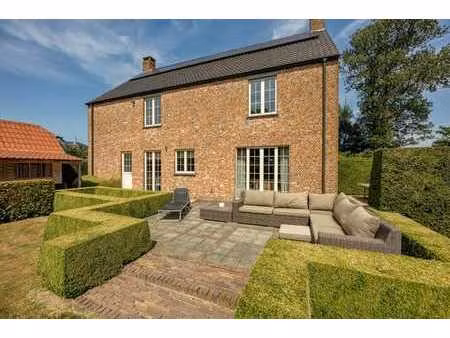 tijdloze villa op rustige ligging perceel van 1.212 m².