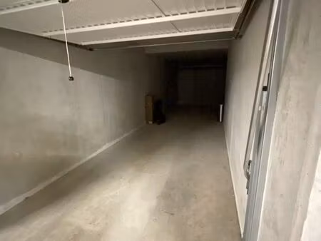 garage double fermé – résidence neuve et sécurisée – à 2 minutes de la frontière suisse