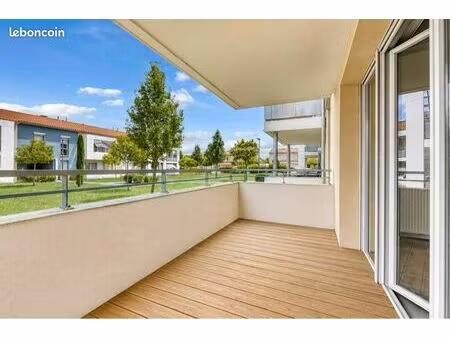 appartement t2 44m2 - terrasse  parking