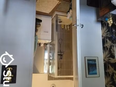 chambre 1 pièce 14 m²