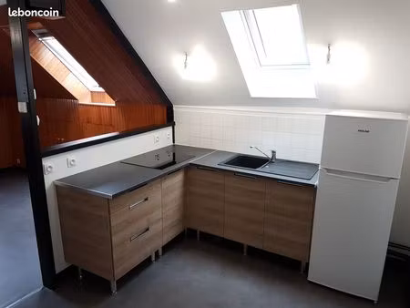 studio 33 m2 (25+8) plein centre ville morlaix