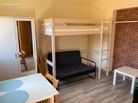 sudio dans pavillon proche grandes ecoles plateau de saclay
