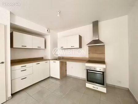appartement 3 pièces 60 m²